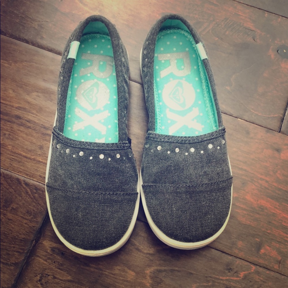 Brand New Roxy Flats